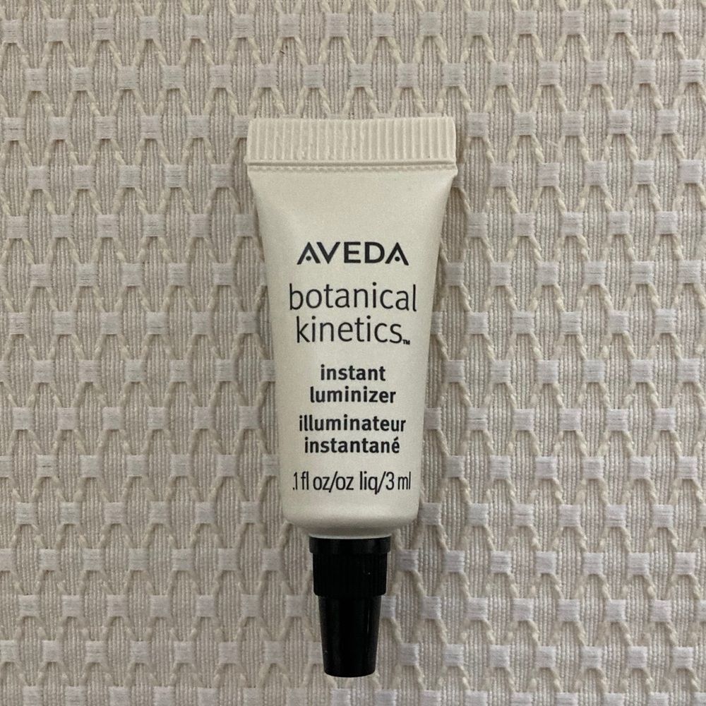 AVEDA Botanical Kinetics Instant Luminizer Sample